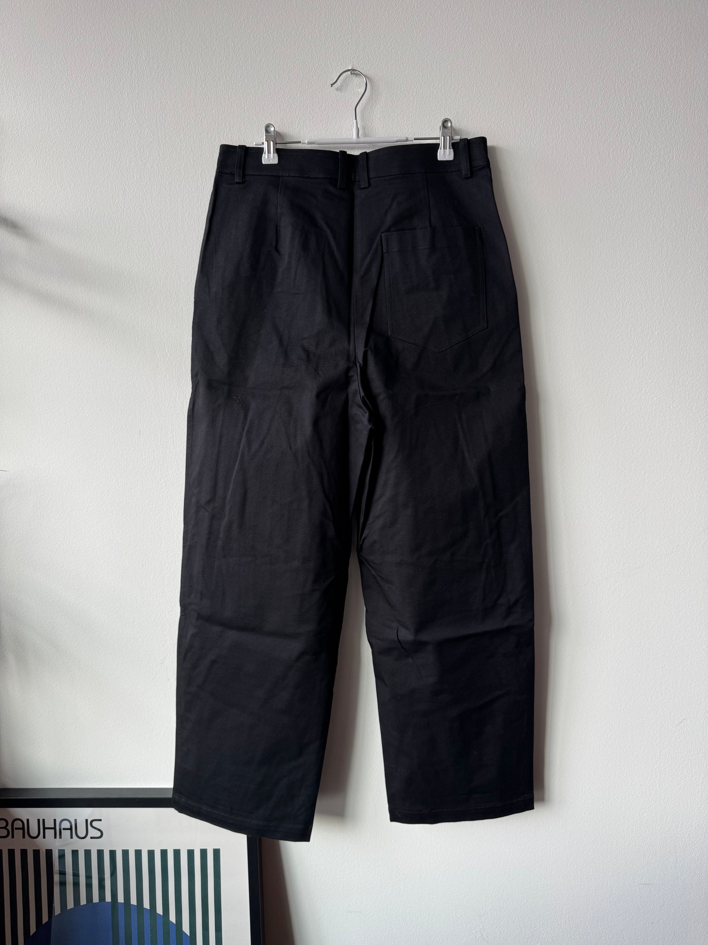 MEGASUEN Double Pleated Wide Leg Trousers - Black (Size: 31)
