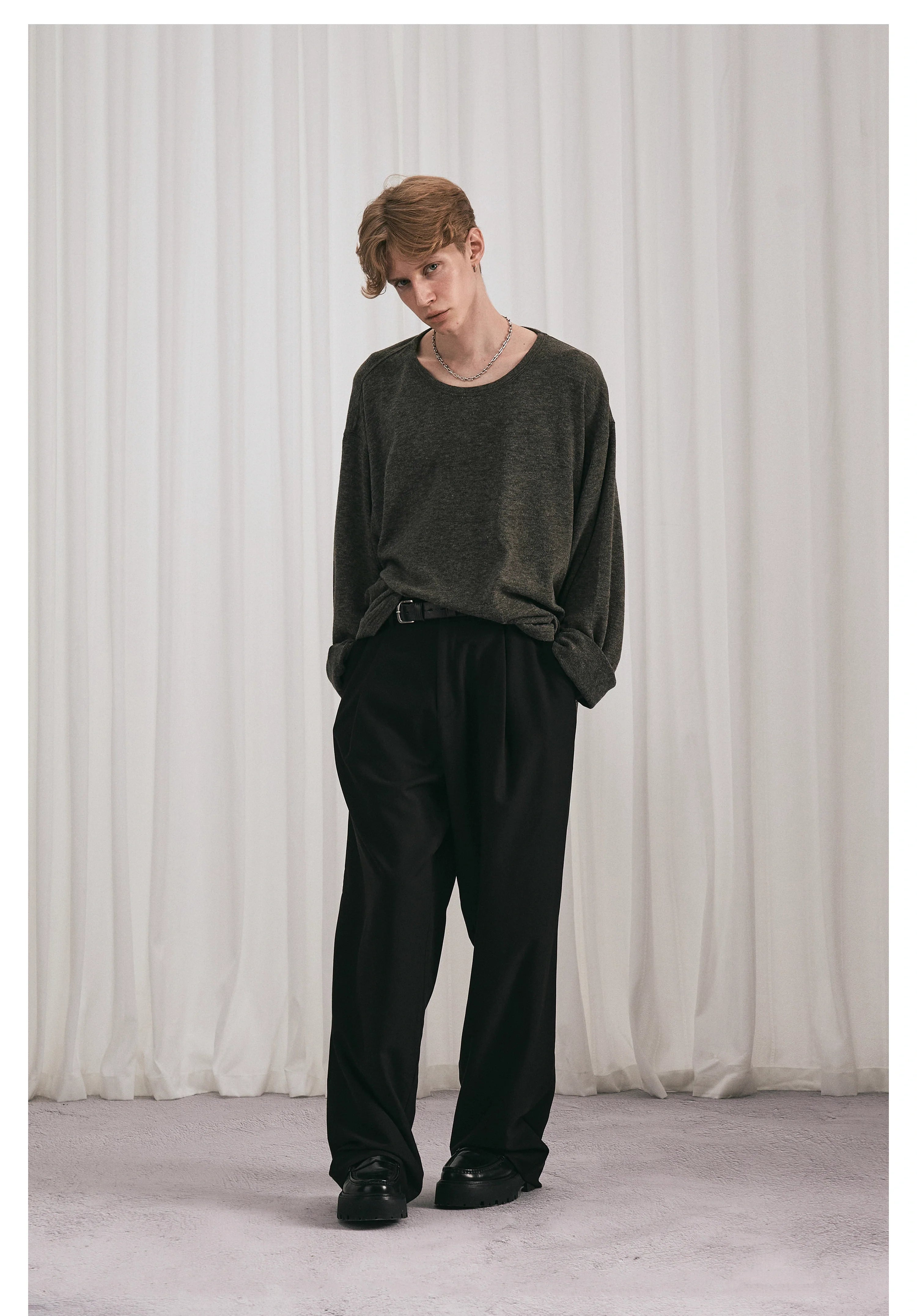 Essential Pleated Wide Leg Trousers - Black