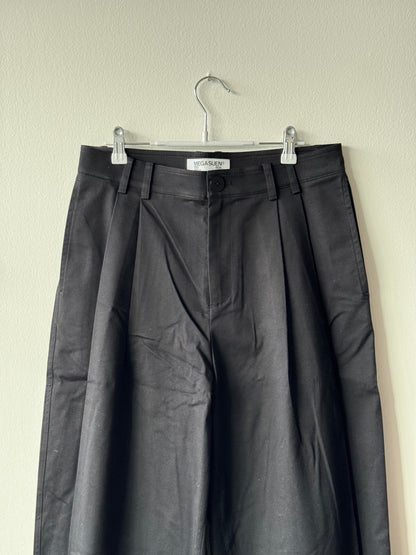 MEGASUEN Double Pleated Wide Leg Trousers - Black (Size: 31)