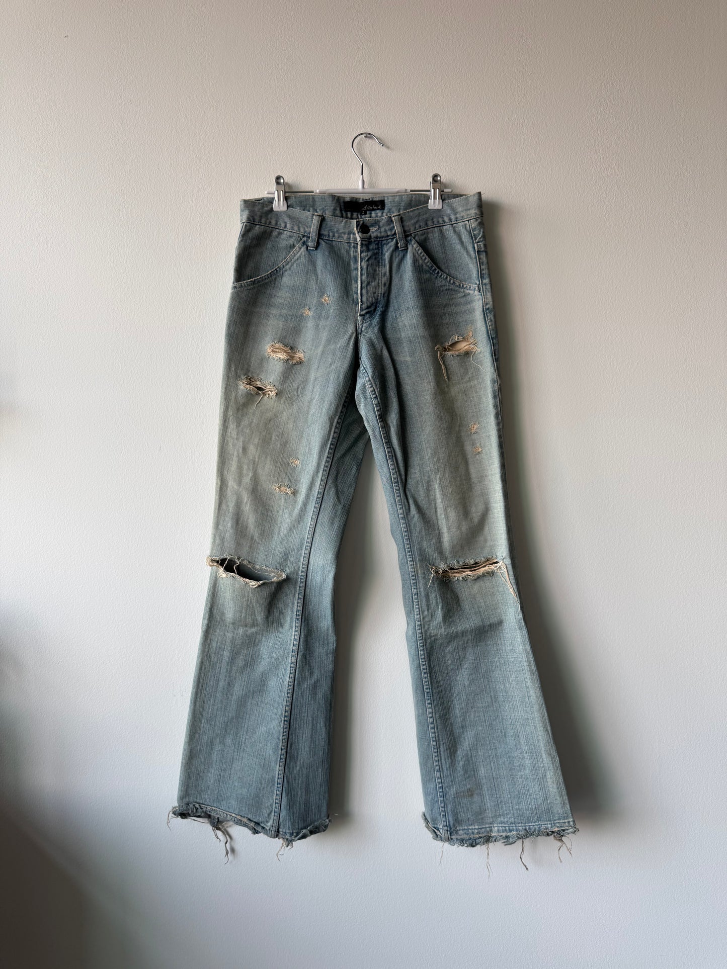 VINTAGE ATTACHMENT FLARED DENIM (32x32)