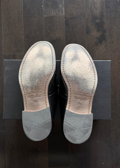 Banana Republic Moc Toe Loafer (Size US8.5)